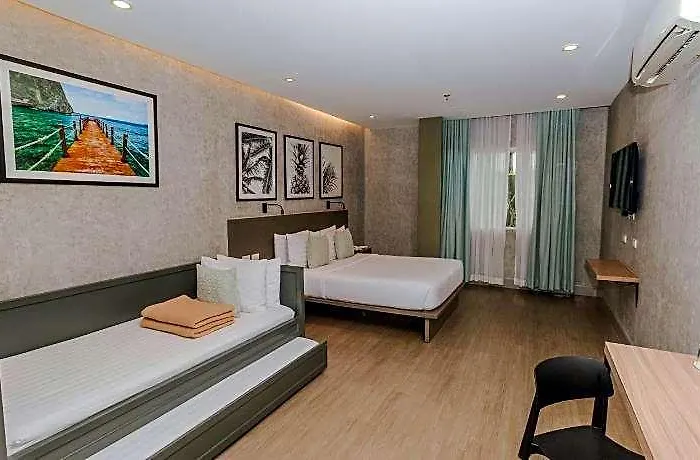 Primeway Hotel Cebu Stadt